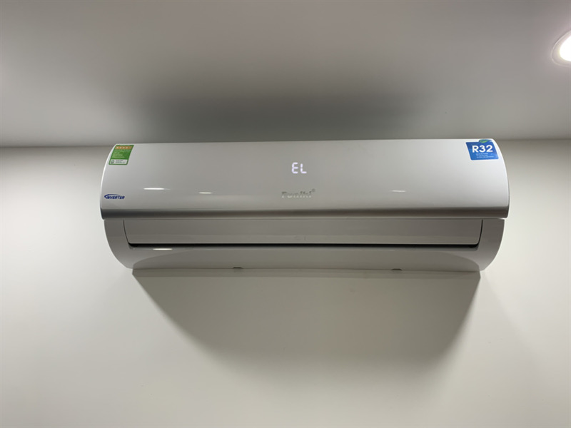 Chi phí sửa lỗi E4 điều hòa Funiki thường phụ thuộc vào nguyên nhân gây lỗi và linh kiện